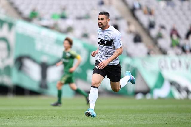 意甲-特奥造乌龙梅西亚斯破门 AC米兰2-0亚特兰大